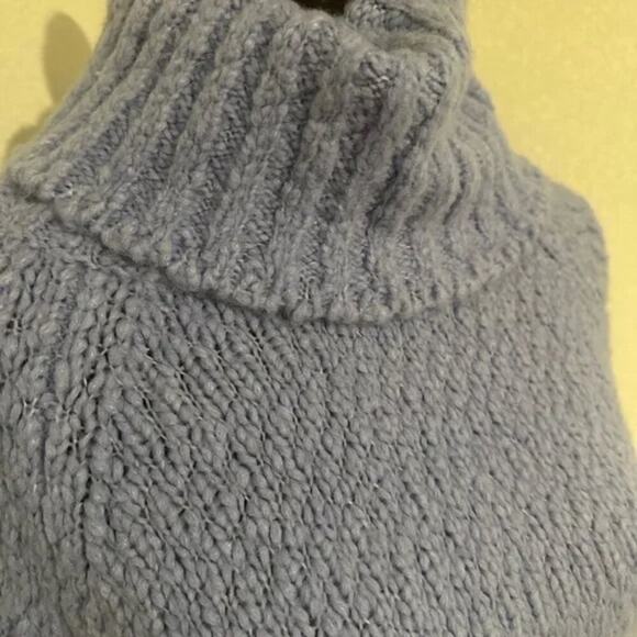 J.Crew Light Purple Wool Blend Sweater – Soft, Cozy & Classic - Picture 7 of 7